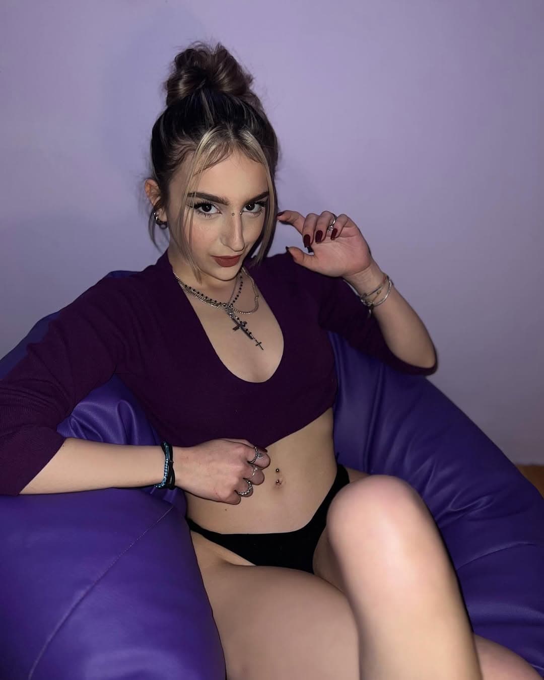 Nikita (Nicole)