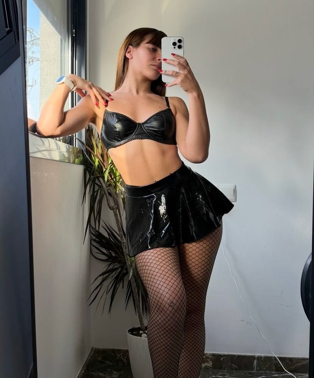 Sara (PeachSary)